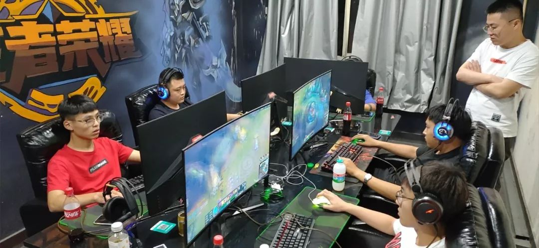 美欧洲超级 美欧洲超级